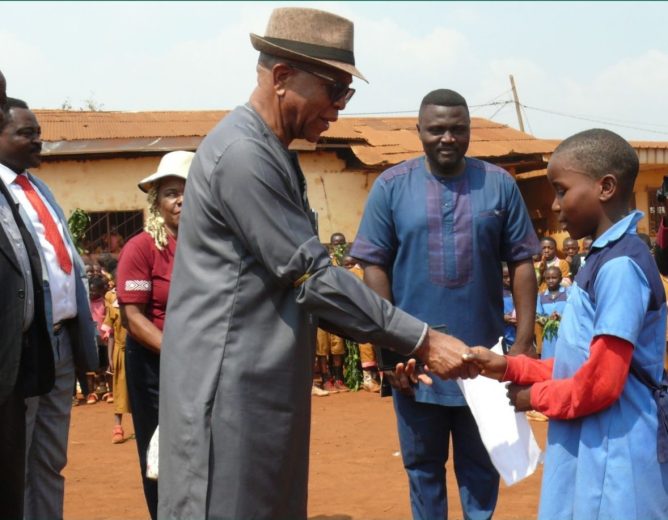 Developpement du Complexe bilingue de Banock